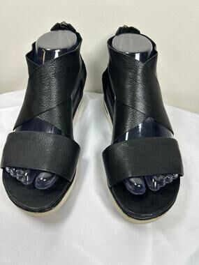Eileen Fisher Sport Tumbled Leather Wide Strap Sneaker Sandals Size 7.5